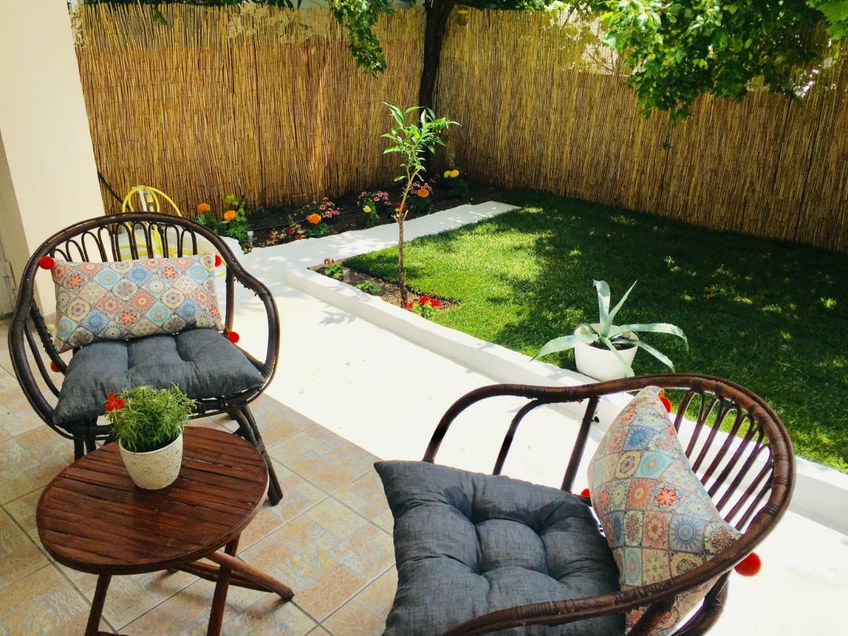 Oasis Luxury Detached House In Thessaloniki With Hydromassage Lejlighed Eksteriør billede
